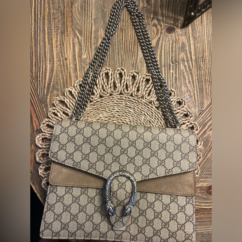 Gucci Medium Dionysus Handbag